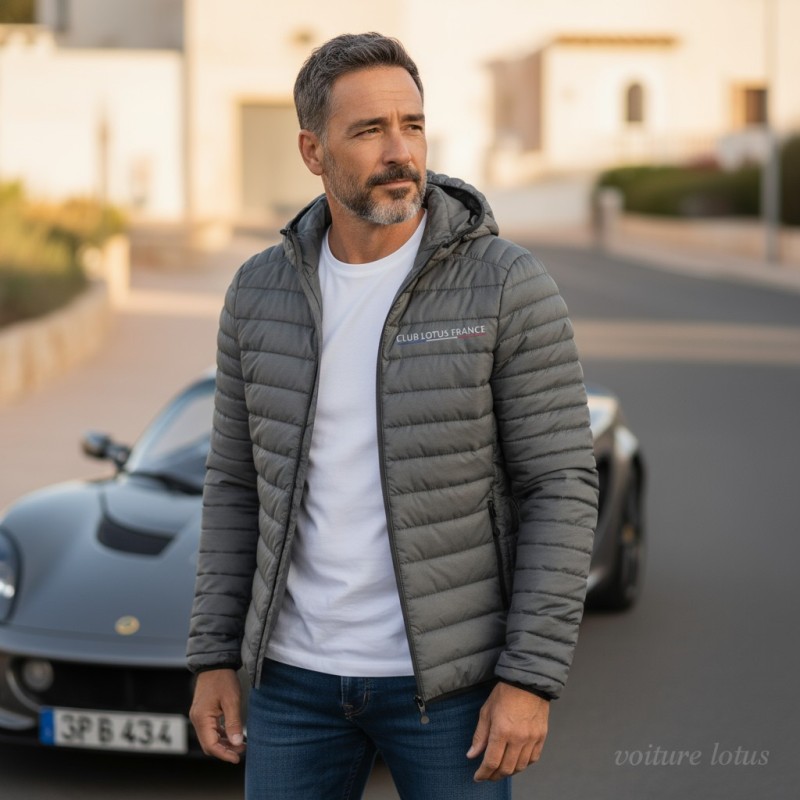 doudoune capuche homme avec broderie personnalisée lotus